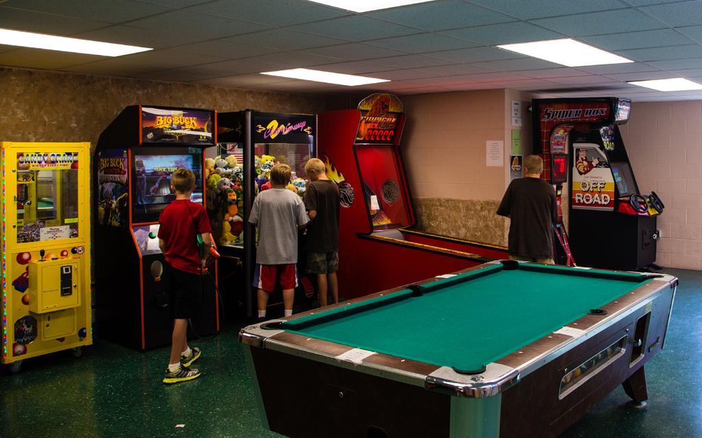 Plymouth Rock Camping Resort Deluxe Cottage Elkhart Lake Εξωτερικό φωτογραφία